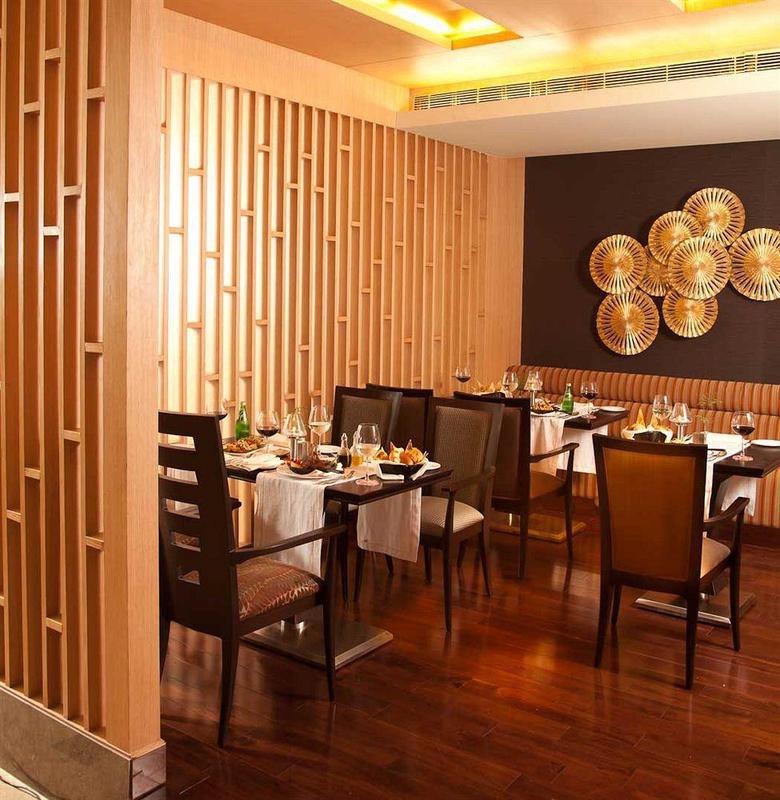 Radisson Blu Suites Gurgaon Ngoại thất bức ảnh