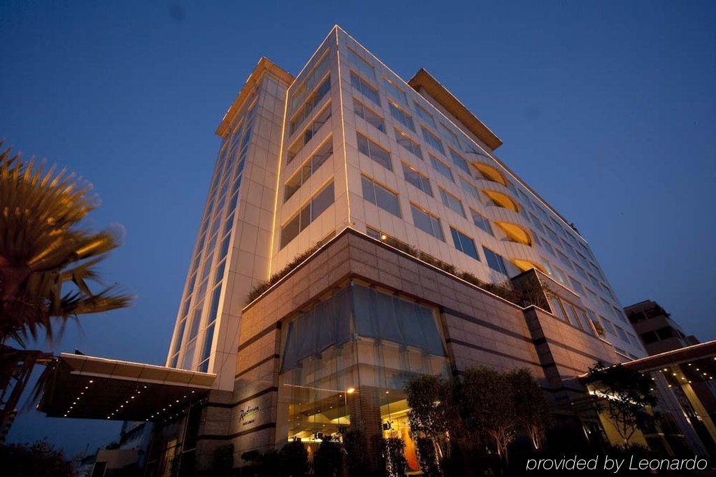 Radisson Blu Suites Gurgaon Ngoại thất bức ảnh
